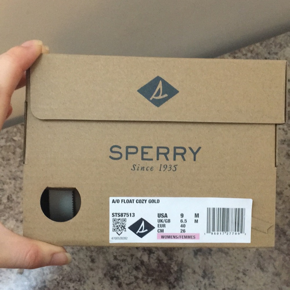 Sperry Gold Fur-Lined Flats - Picture 14 of 16